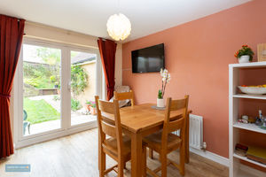 Dining area- click for photo gallery